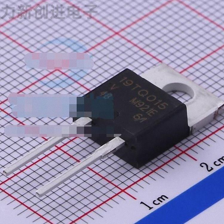 VS-19TQ015-M3封装TO-220AC-2肖特基二极管
