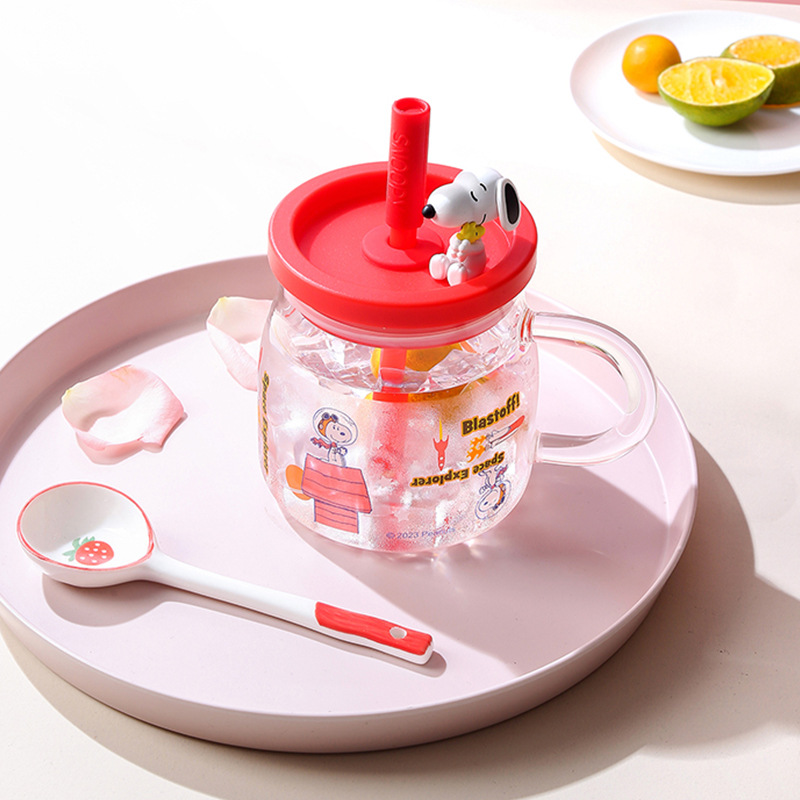 Bienes genuinos oficiales Snoopy Oficina de dibujos animados taza de paja Linda muñeca de cristal taza práctica