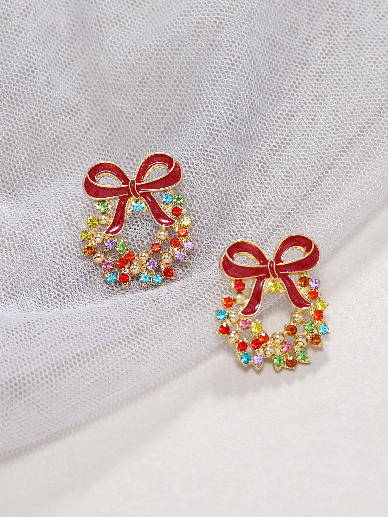 Fashion Wreath Alloy Enamel Plating Inlay Rhinestones Women's Ear Studs 1 Pair display picture 2