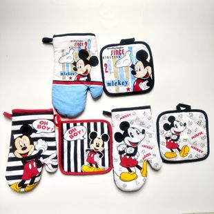 Foreign trade baking set supplies cartoon Mickey Mouse cartoon cute gift insulation gloves coaster 2-piece set