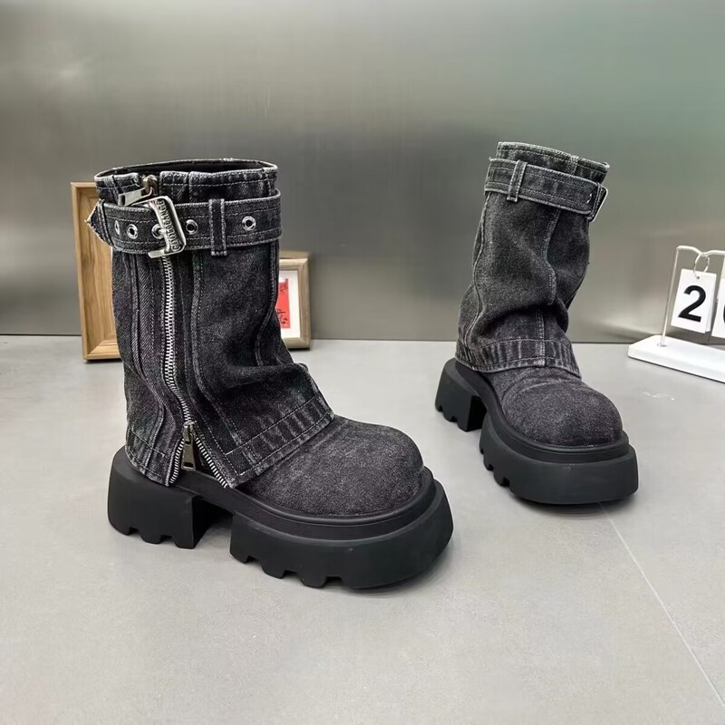 Fashion British Style Thick Bottom Medium Barrel Martins Boots Women's Autumn 2024 New Niche Distinctive Street Cloth Boots for Children