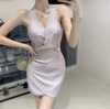 V-neck glittering， royal sister hanging neck， backless design， sense of dress， dazzling belly， nightclub short