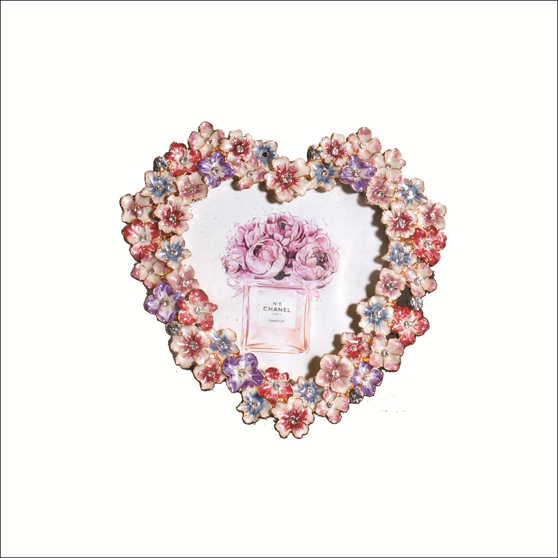 クロスボーダー田園フォトフレーム日韓系創意置物小花金属フォトフレームハート型スクエアコンビネーションフォトフレーム置物