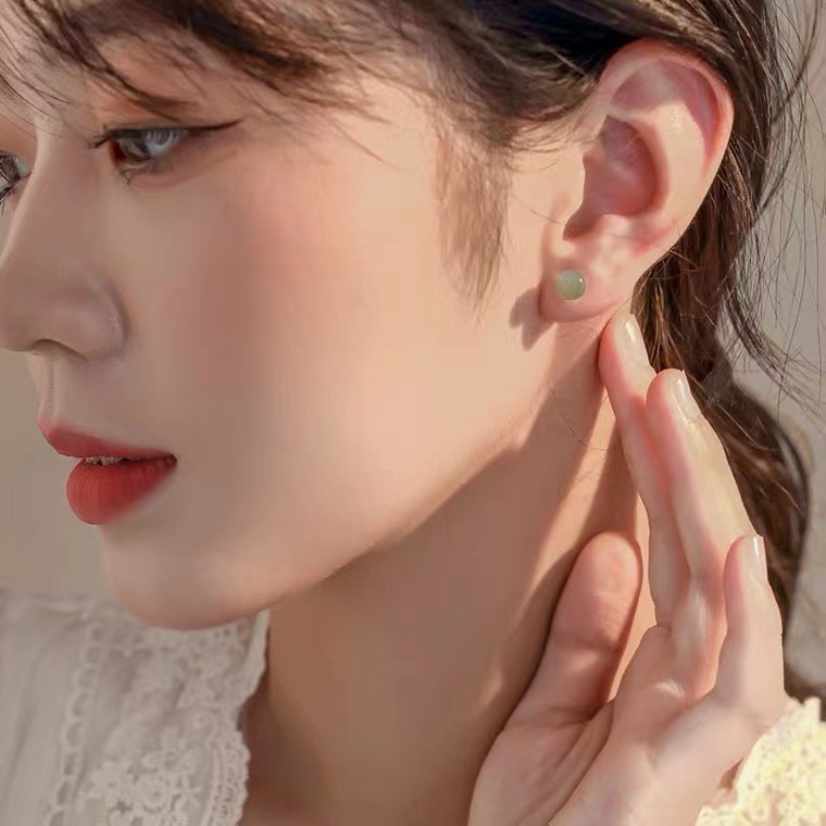 S999純銀和田玉色耳釘簡約輕奢百搭小巧精緻高級感耳飾夏百搭潮