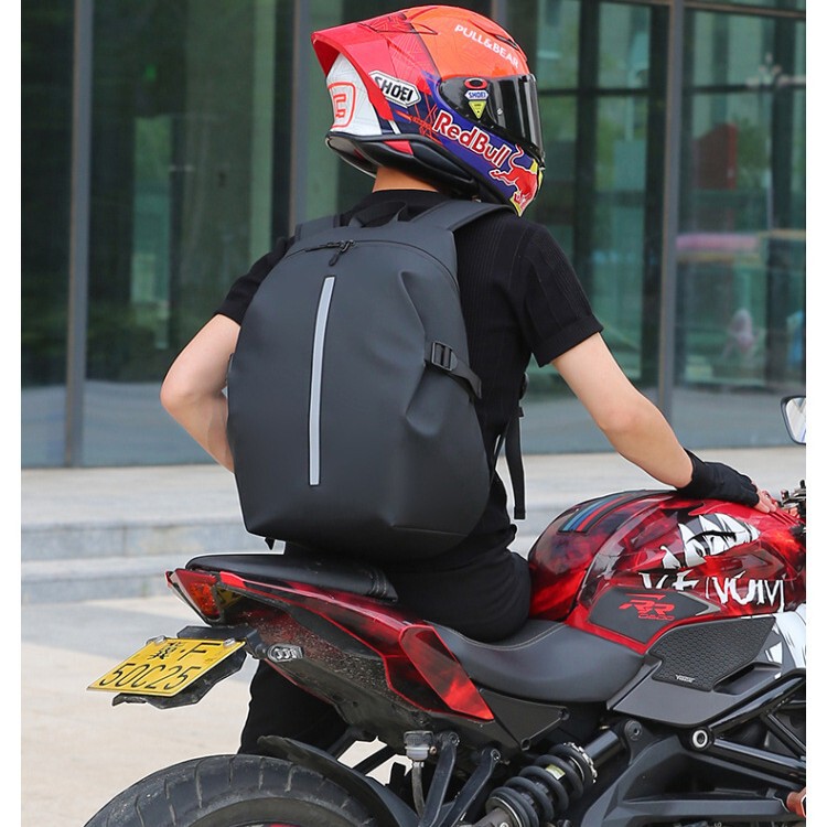 Helmet Bag, Bicycle and Motorcycle Storage, Fitness Bag, Large Capacity Waterproof Reflective Design, Built-In Helmet Riding Bag Helmet Bag, Bicycle and Motorcycle Storage, Fitness Bag, Large Capacity Waterproof Reflective Design, Built-In Helmet Riding Bag
