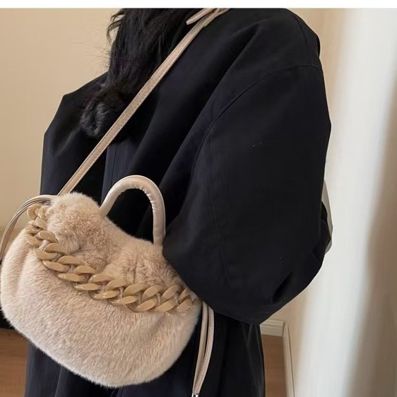 마오 마오 가방 2024 새로운 아크릴 체인 주름진 구름 핸드백 패션 어깨 슬렁 플러시 백