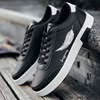 Men's autumn casual footwear for leisure, trend sneakers, wear-resistant white shoes for elementary school students, sports shoes