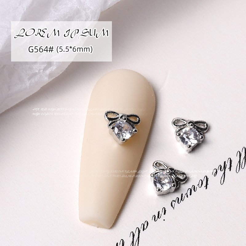 Nueva celebridad de internet luz de lujo circón amor super flash perla mariposa colgante cadena de uñas estrella de plata diamante conejo pequeño diamante image 10