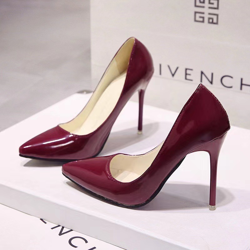 Burgundy red bottom 10cm