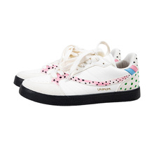 白鹿鞋业复古彩色波点学生板鞋2025款圆头平底系带女款休闲鞋女鞋