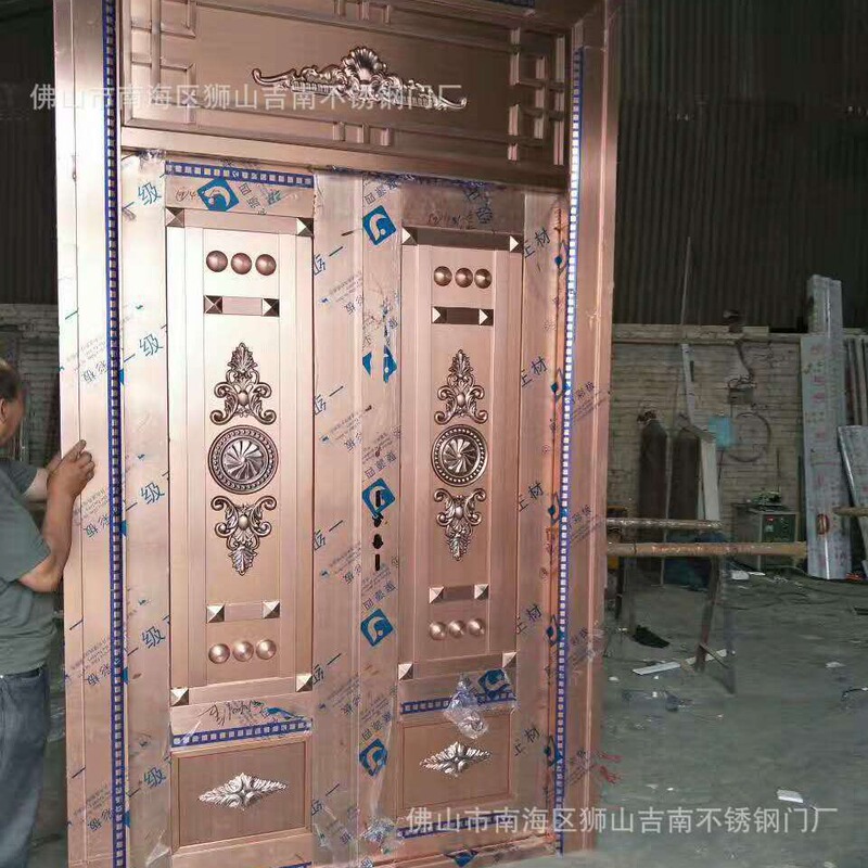 Foshan Jinan Stainless Steel Door Factory Manufactures Jixiang 304 Stainless Steel Door