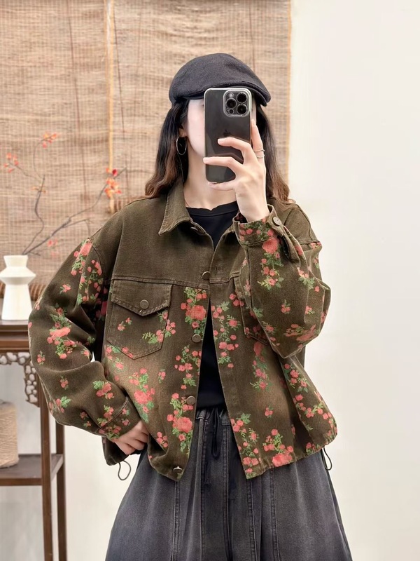 印花牛仔短外套女 2025秋新款复古文艺宽松翻领单排扣夹克 9232|undefined