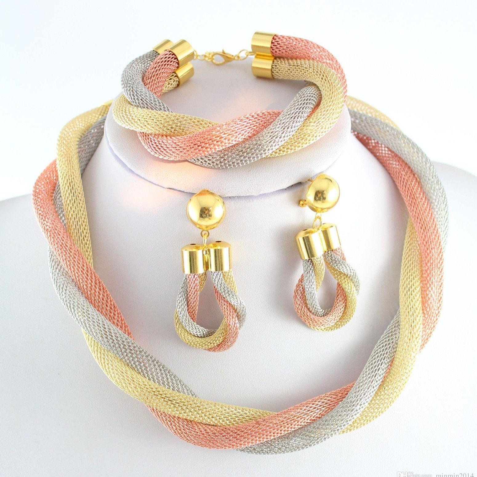 Summer cartoon chain