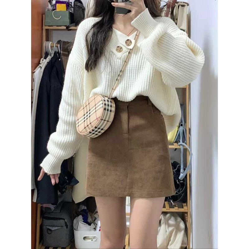 가을과 겨울 우아한 여신 팬 게으른 스타일 서양식 나이를 줄이는 달콤한 V 넥 니트 스웨터 오버 스커트 투피스 세트