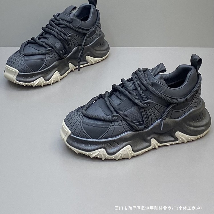 欧洲站男鞋2025秋季新款纯色皮面运动休闲鞋复古厚底增高老爹鞋子