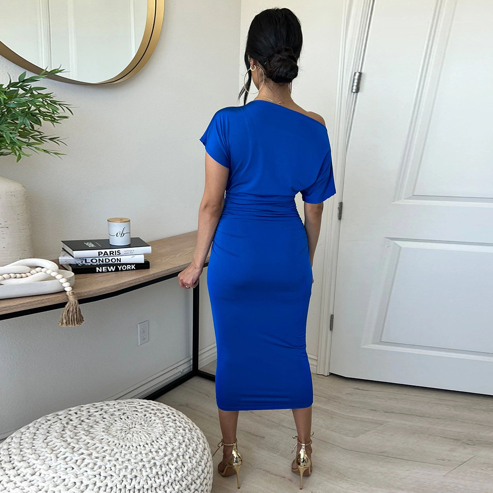 Popular Solid Color Pleated Slim-Fit Oblique Shoulder Dress in Dresses