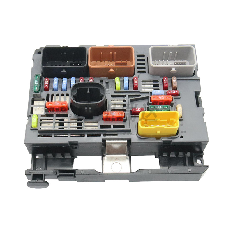 9664706280 para piezas de caja de fusibles de automóviles Peugeot Citroën en stock transfronterizo