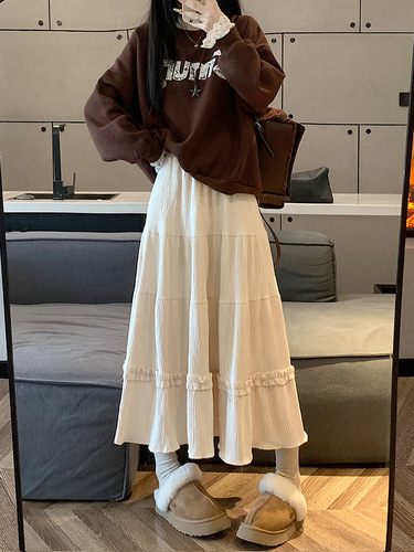 Korean Style Pleated Semi-Skirt for Women, Autumn/Winter New Arrival Satin Fringe High-Waist Slimming A-Line Medium-Length Umbrella Skirt, Instagram Style