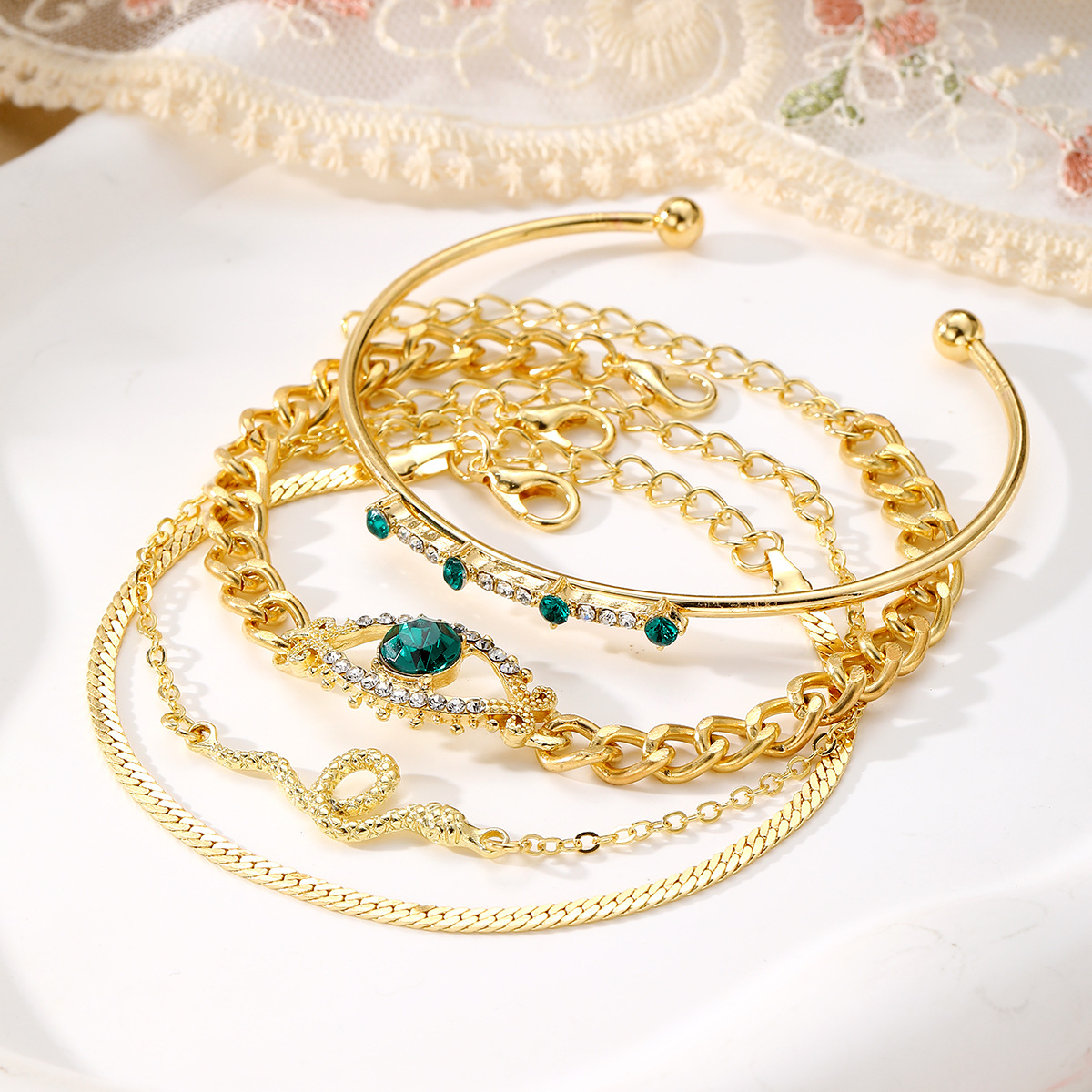Minimalist Layered Bracelet Set, Stackable And Lightweight Design_voghion.com
