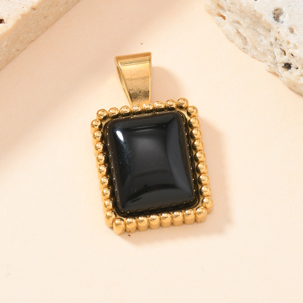 Un solo colgante Europa y América transfronterizos joyería de acero de titanio fundido punto de onda cuadrado colgante de piedra natural DIY accesorios colgante
