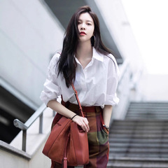白色衬衫女宽松休闲2025春季新款内搭上衣长袖棉衬衣女设计感小众
