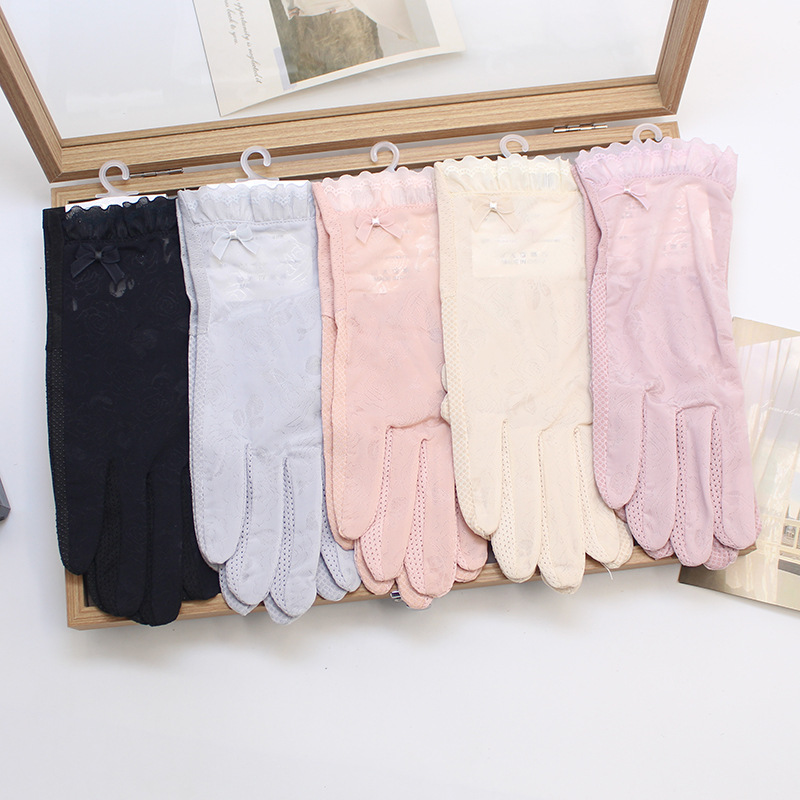 2026 New Model Driving Sun Protection Gloves, Thin Style for Women, Full-Finger Touch Screen Elastic Outdoor Cycling Lace Gloves in Stock