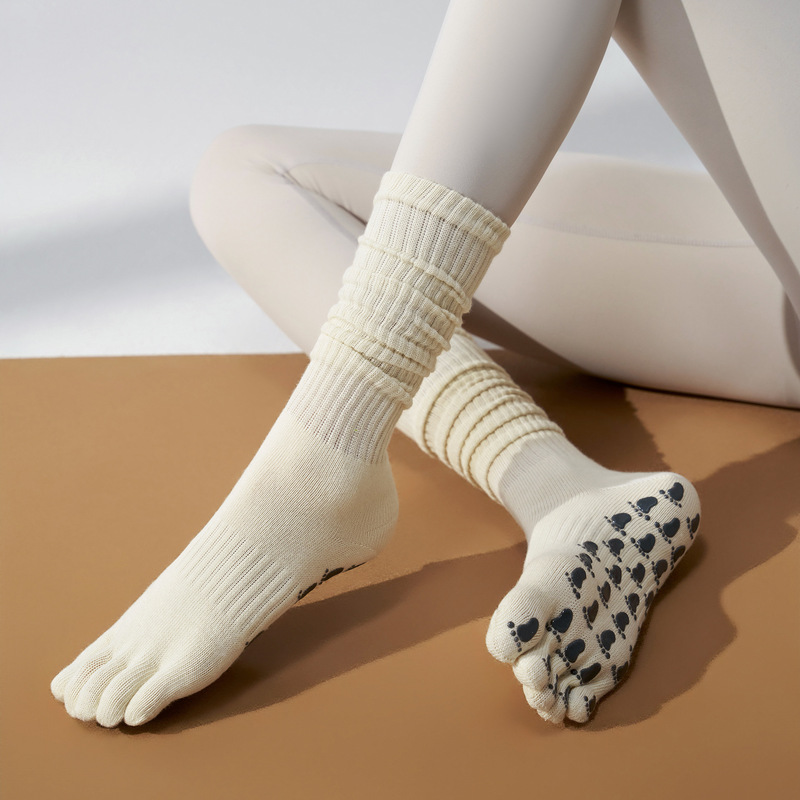 2025 New Mid-Calf Yoga Socks Non-Slip Professional Women's Summer Five-Finger Socks Pilates Special Indoor Sports