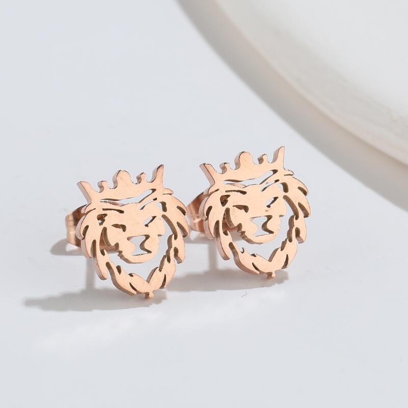 Fashion Lion Titanium Steel Plating Ear Studs 1 Pair