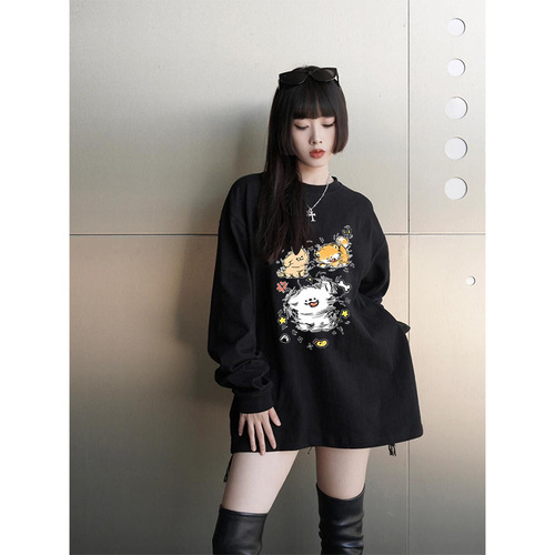 Black and White Long-Sleeve T-Shirt for Women - Autumn/Winter 2025, Korean College Style Loose Friend Outfit Top