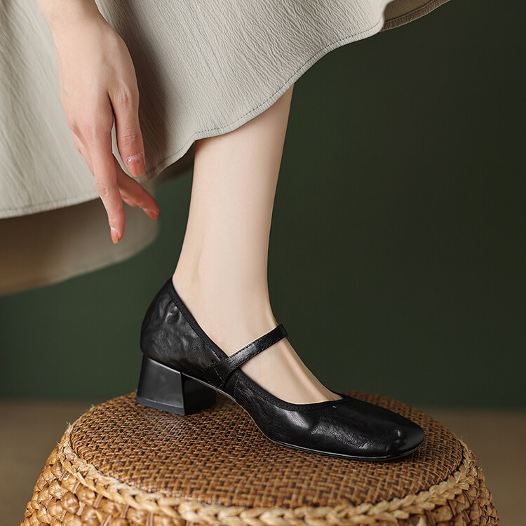 Retro demi-season casual Mary Jane shoes with a strap square toe…