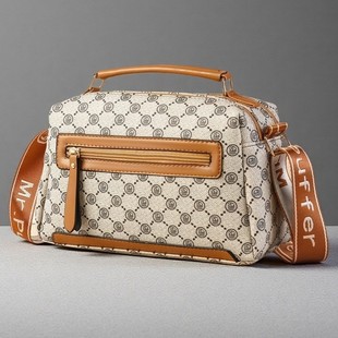 2025�＾��ƷС����ײ������n��������Ůʿ���ذ��羳���uб���