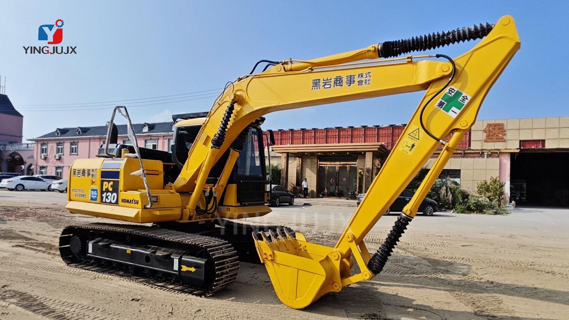 Mayorista 90% nueva excavadora de segunda mano Komatsu PC130 excavadora de orugas hidráulicas de segunda mano