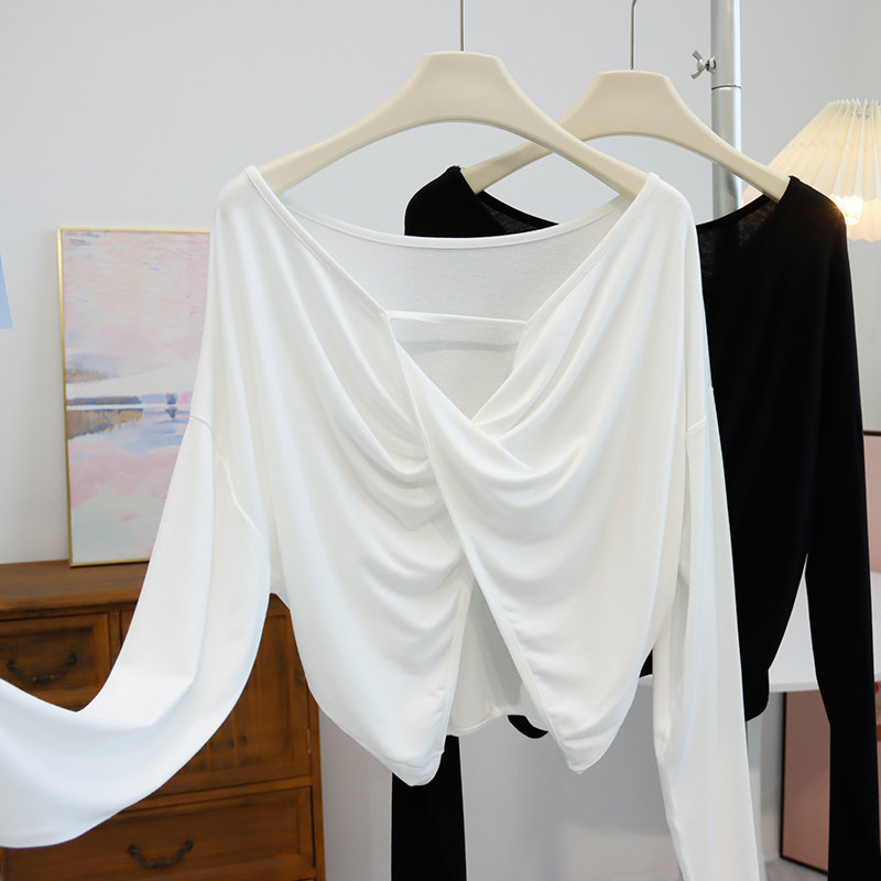 I Just Can'T Resist Keeping It for Myself~ Backless T-Shirt Cover-Up, Hollow-Out Sun Protection Clothing, Women's High-Waisted Yoga Dance Wear, Loose Short Top