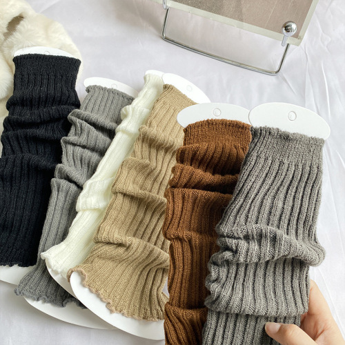 Vertical striped knitted socks to keep warm jk girls Japanese college style knee-protecting boots covers over-the-knee parent-child pile of socks