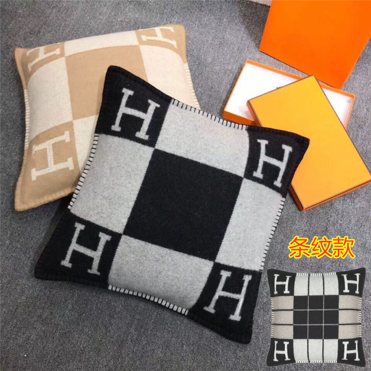 亚马逊H抱枕北欧样板房午休沙发靠垫汽车护腰靠背垫针织枕头套