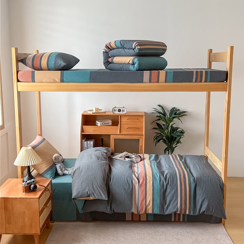 Al comienzo de la temporada escolar, ropa de cama de tres piezas para dormitorios de estudiantes universitarios de algodón de clase A, sábanas generales y fundas de edredón se pueden lavar a máquina