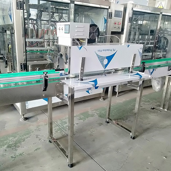 全自动通道式PVC胶帽热缩机 红酒帽热缩封口机  橄榄油胶帽热缩机