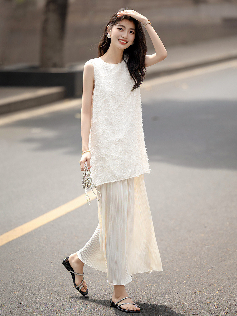 Đầm suông nữ midi phong cách Pháp, thiết kế giả hai lớp, dáng thẳng không eo, xếp ly nhẹ — Hạnh nhân trắng