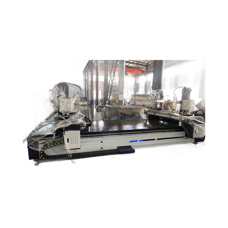 Máquina de soldadura de brida de hierro de ángulo de cuatro pistolas Máquina de soldadura a tope de corte de hierro de ángulo eléctrico Máquina de soldadura por puntos de tubería de acero de descarga automática