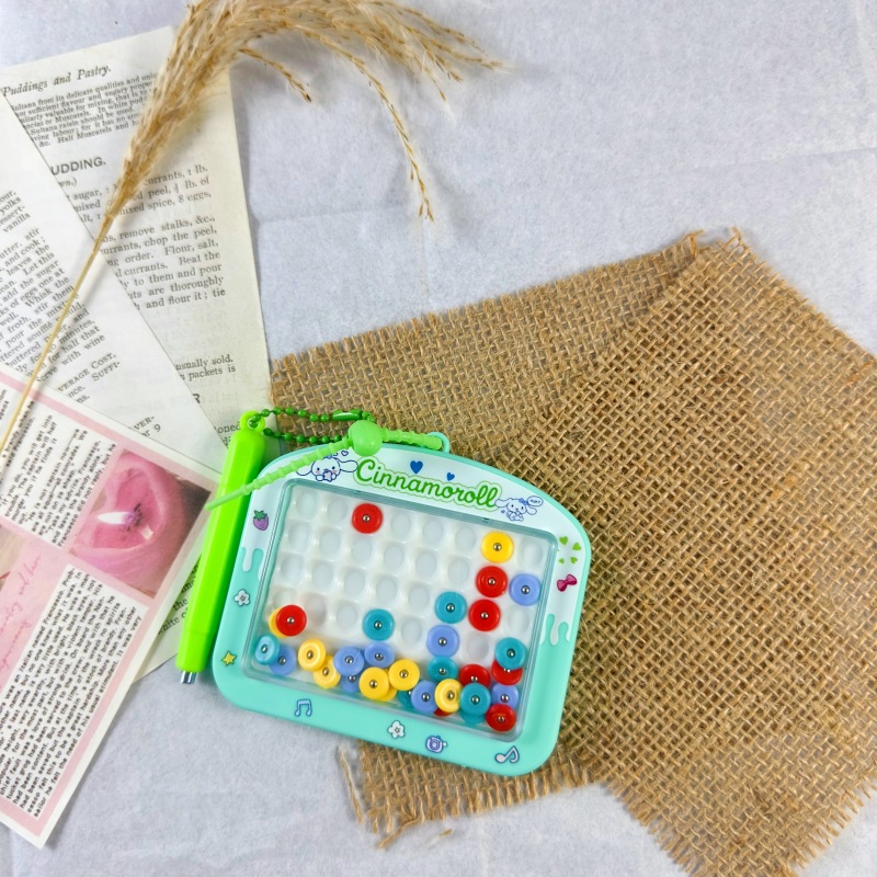 Niños laberinto de juguetes magnéticos lápiz de dibujo magnético control de pluma inteligente entrenamiento de concentración colgante llavero