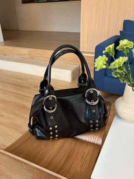 Korean-Style Studded Handbag Shoulder Bag Underarm Bag for Women, High-End Large-Capacity Ins Commuter Versatile Trendy Biker Bag