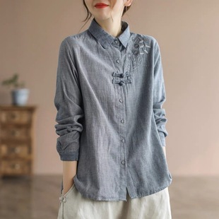 Non-real shot early autumn literary retro fine plaid shirt Women's large size ethnic embroidery National style buckle top