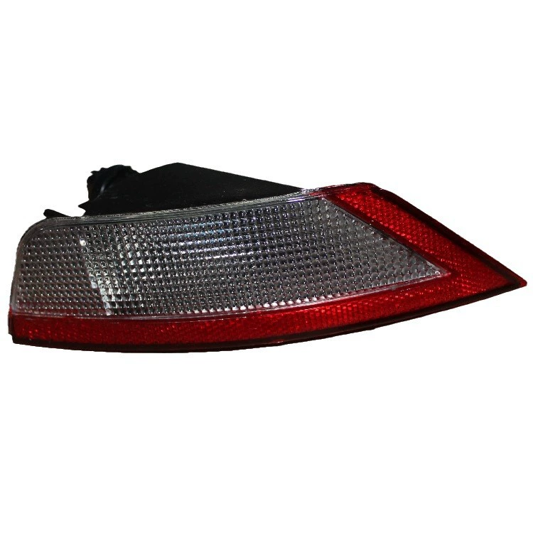 Трансграничная электронная коммерция-Оптовая продажа-применимо к задним противотуманным фарам хэтчбека Fox 09/Yibo R 8M5115500AB