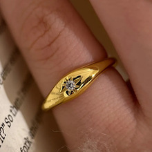 小红书爆款星芒六芒星尾戒2025新款Vintage中古风黄金点钻戒指女