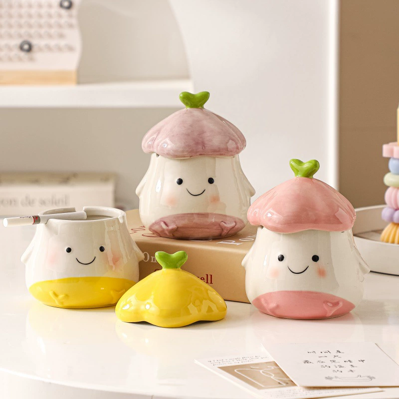 Милая мультяшная пепельница в виде баклажана с крышкой для предотвращения дыма, домашняя гостиная, офис, рабочий стол, высококачественные украшения для пепельницы