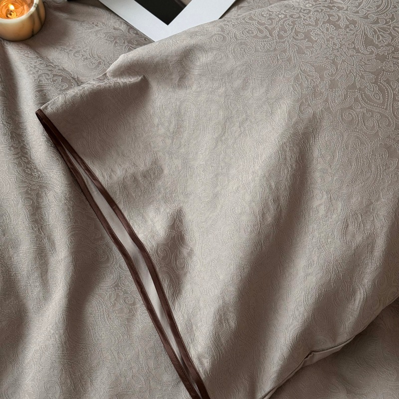 Luxurious Embossed Jacquard Cotton Duvet Cover Set European Style_voghion.com
