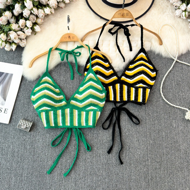 Europe, America and Southeast Asia Explosions Seaside Vacation Woven V-Neck Halter Backless Camisole Women's Outer Wear Slim-Fit Short Vest Europe, America and Southeast Asia Explosions Seaside Vacation Woven V-Neck Halter Backless Camisole Women's Outer Wear Slim-Fit Short Vest