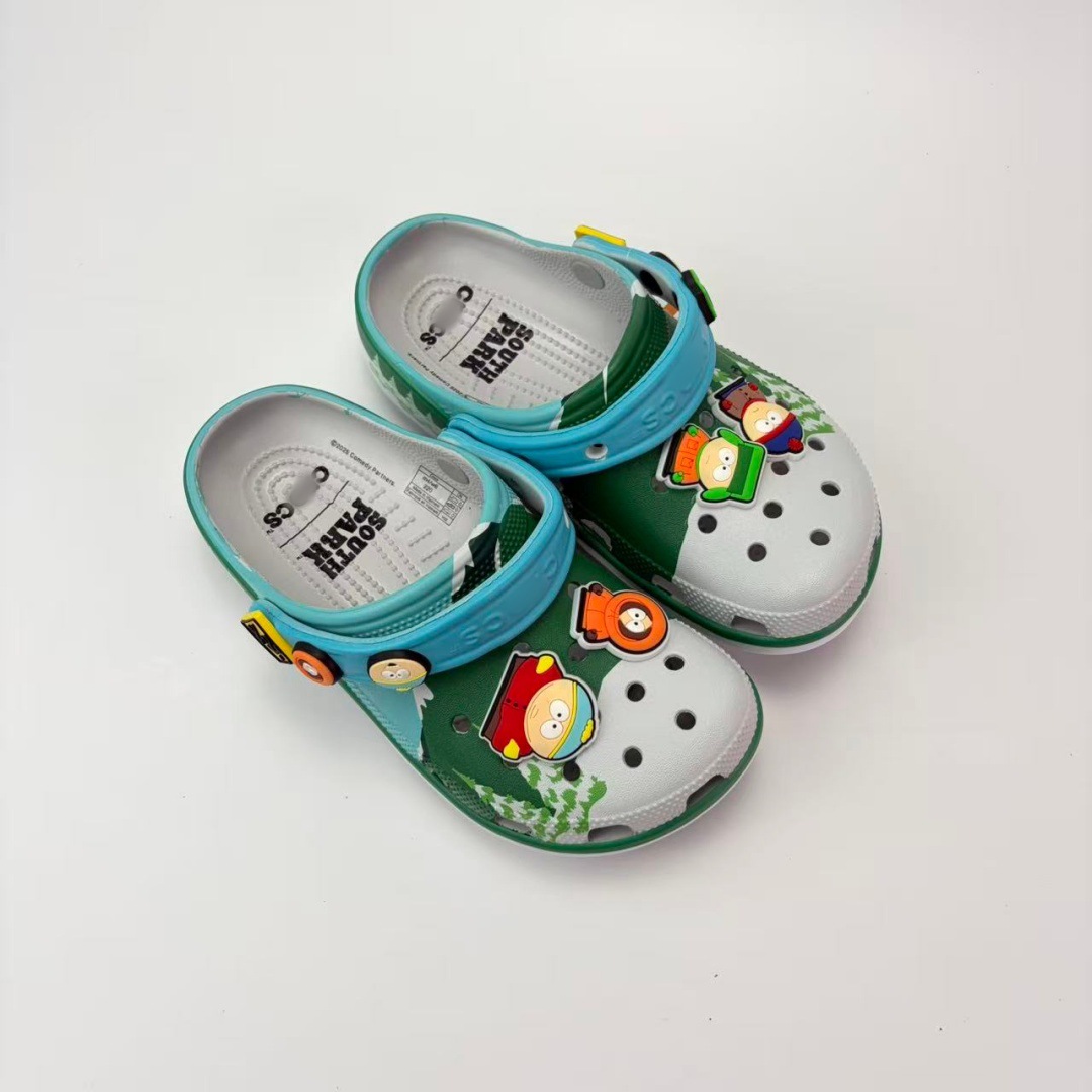 Cos nubes animales Moriyou South Park zapatos de playa sandalias para adultos zapatillas de altura zapatillas de agujero