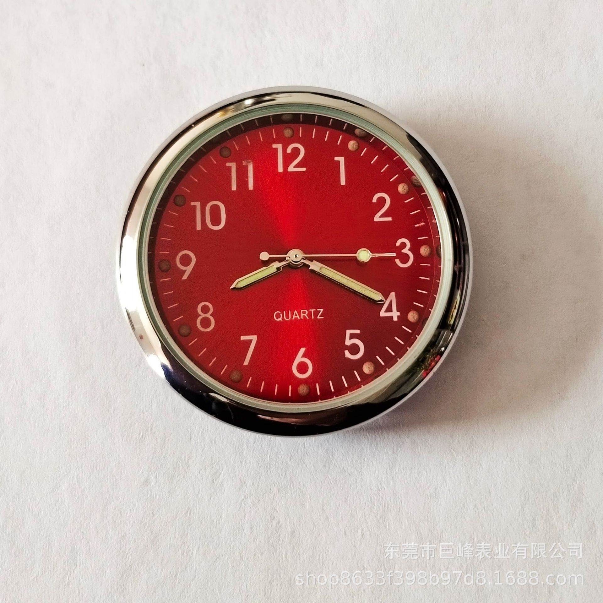 Fabricantes de relojes de coche al por mayor reloj de coche cabeza de reloj de cuarzo reloj de coche decoración de aleación luminosa reloj de coche 40mm