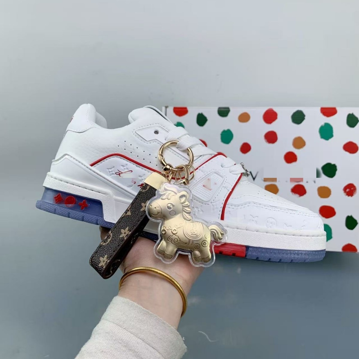 Cross-Border Trainer Leather Sneakers for Men and Women, Limited Edition, Pure Original, High-End Luxury, 2026L New Model with Gradient Print